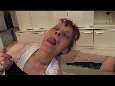❤️ Twee oumas en een oupa het 'n drietal ☑ Pornovideo by ons af.porn-list.ru ❤